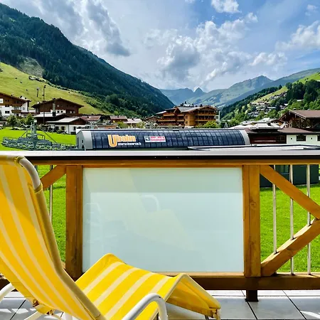 Wellness- Und Egger 4* Σάαλμπαχ-Χίντεργκλεμ